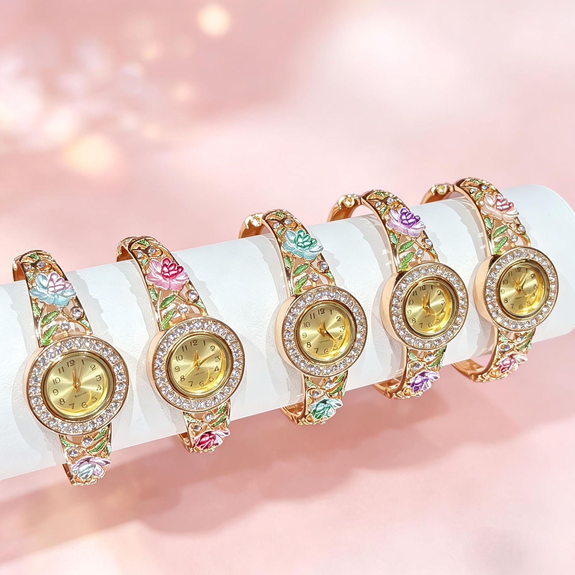 Jewelry Watches Vintage - Vintage Gold Enamel Flower Wrist Watch