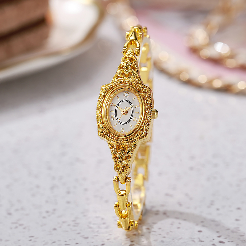 Retro Barrel Shape Women Watch - Jewelry Watches Vintage review and price