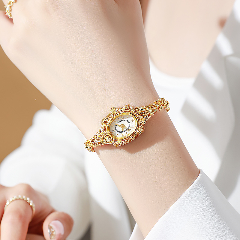 Retro Barrel Shape Women Watch - Jewelry Watches Vintage review and price